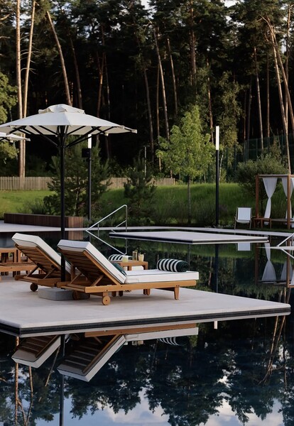 Alaska Pool Club