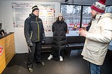 Андрей Иванов в пункте проката коньков