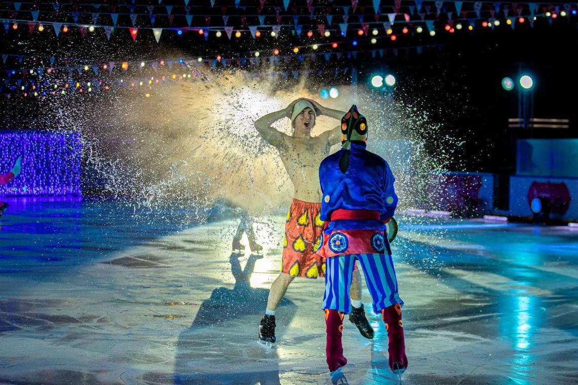 Концертная программа на льду, Закрытие катка в парке Малевича